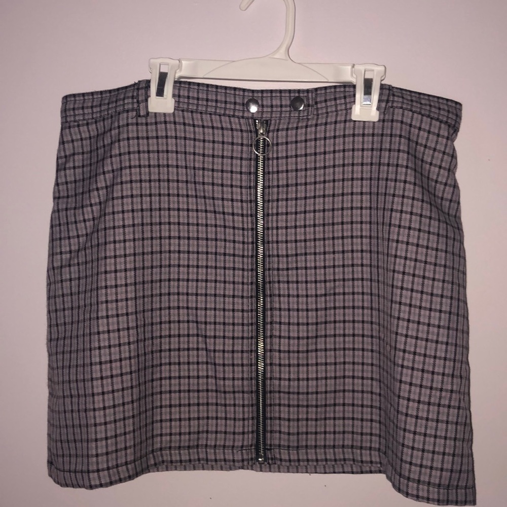 Plaid mini skirt
